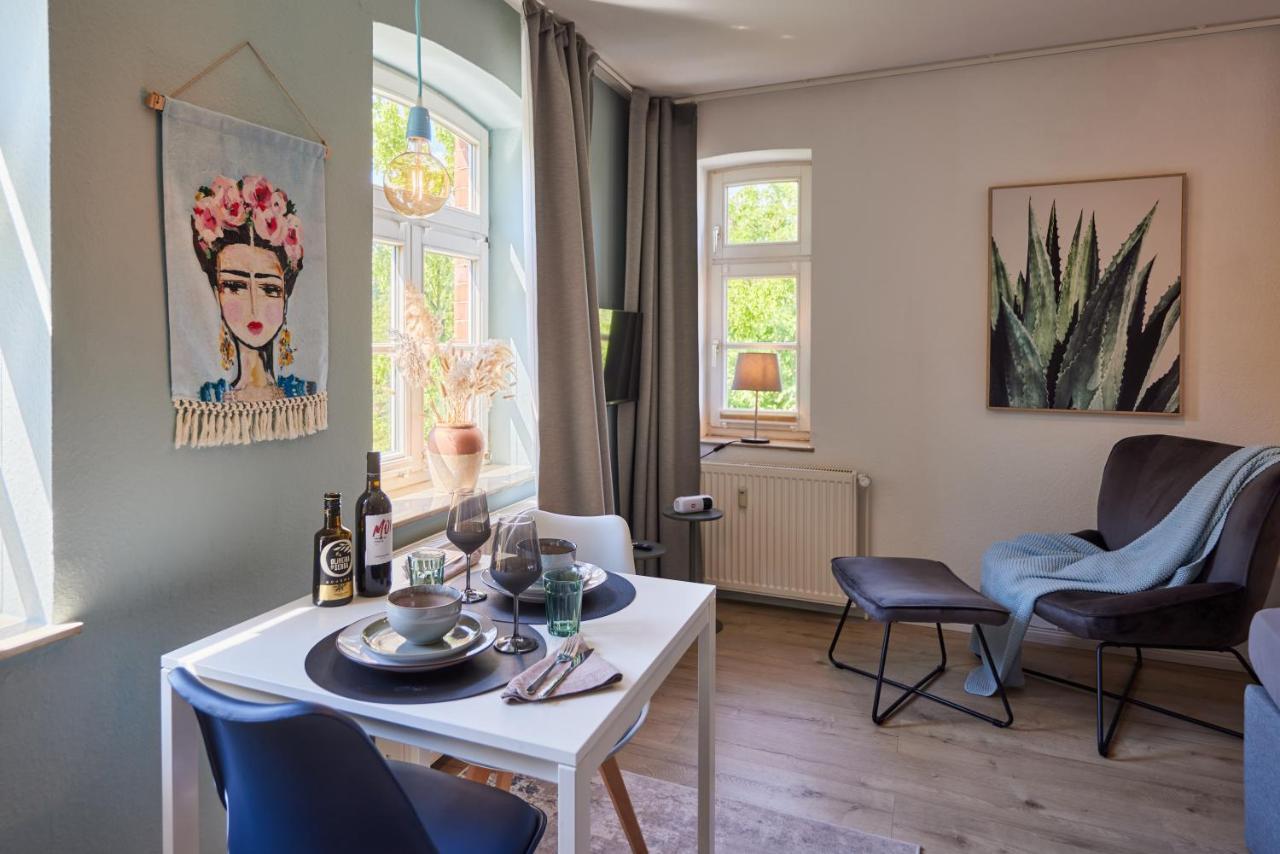 Kvartier2 In Top-Lage, 5 Min Zur Bali-Therme Und Gop, Hdz, Arbeitsplatz, Boxspringbett Bad Oeynhausen Bagian luar foto